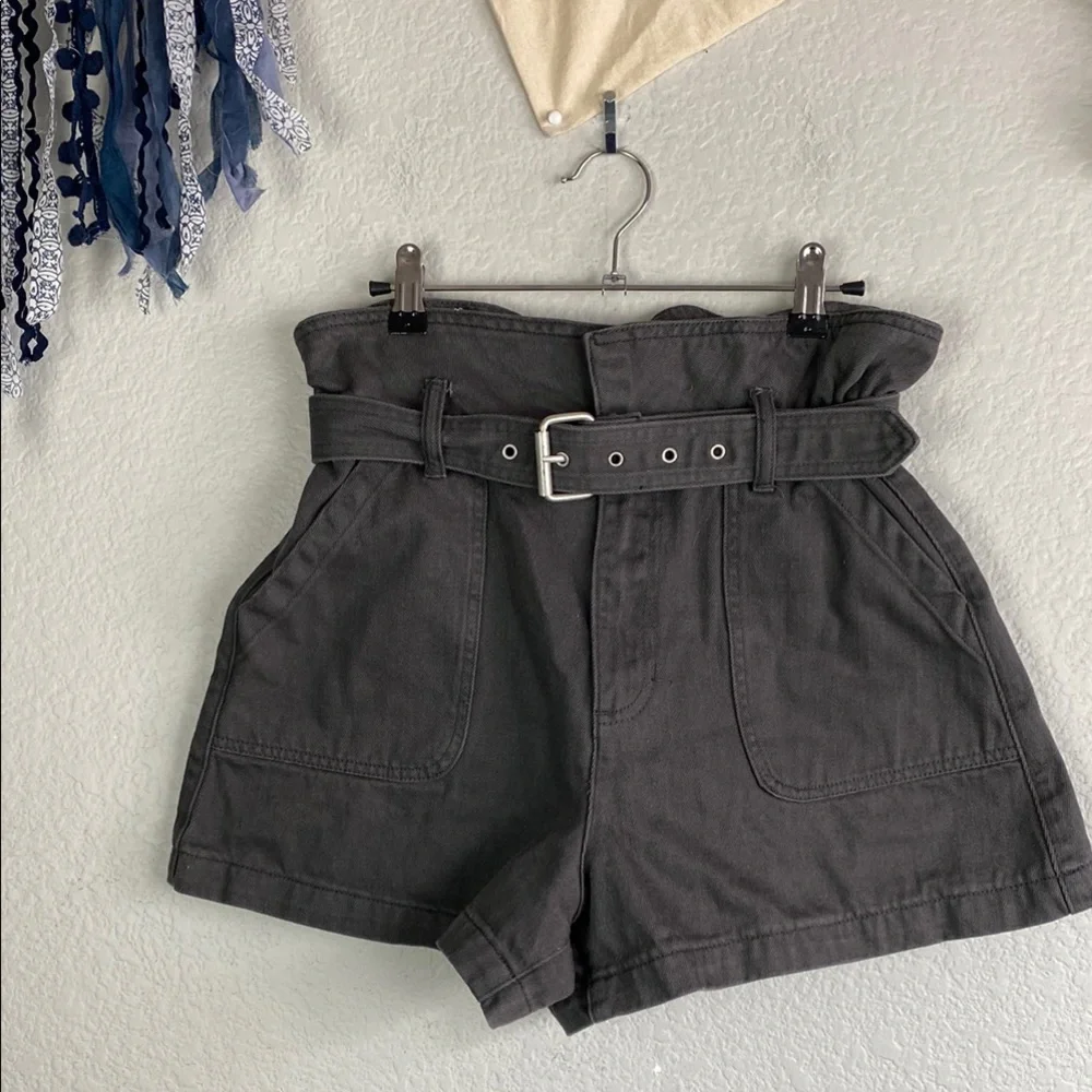 Blank NYC grey paperbag waist denim shorts - Picture 2 of 5